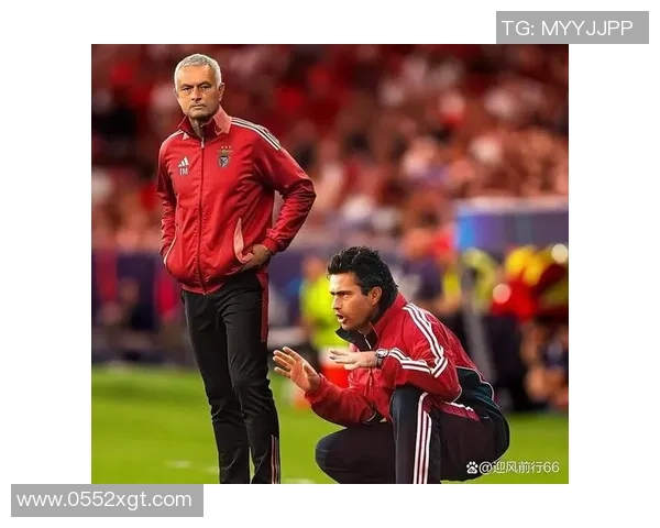 穆西亚拉的崛起之路:从青训小将到足球明星的华丽转身 穆西亚拉的崛起之路:从青训小将到足球明星的华丽转身