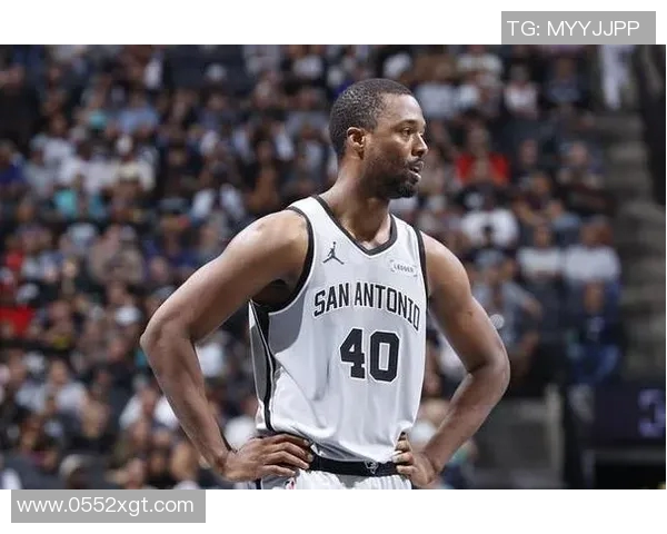 哈里森巴恩斯在NBA赛场上的成长与挑战之路探析 哈里森巴恩斯在NBA赛场上的成长与挑战之路探析